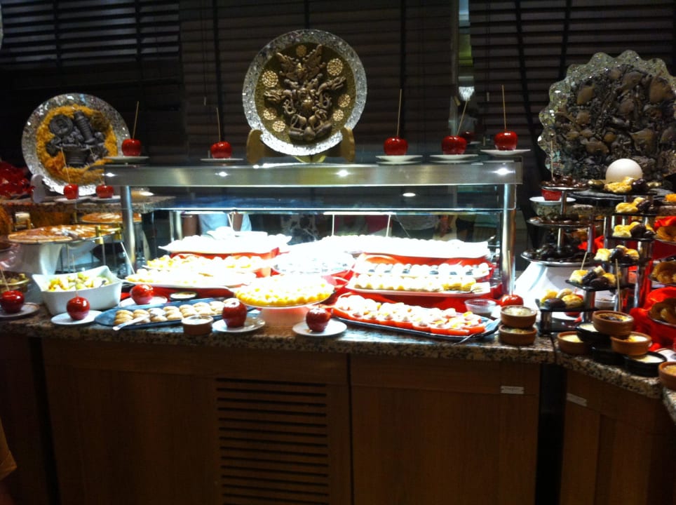 Büffet Belek Beach Resort Hotel