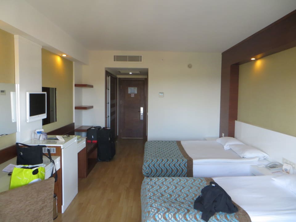 Hell Seaden Sea World Resort & Spa