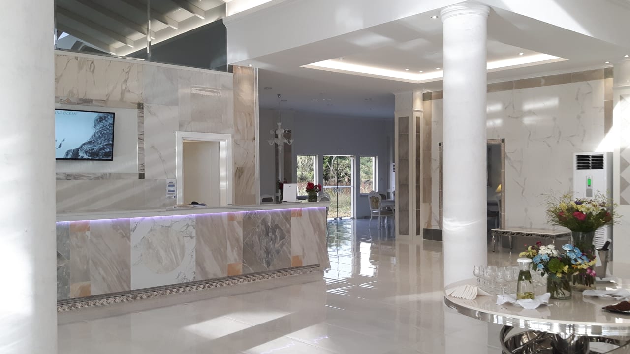 Lobby Sandy Villas Resort
