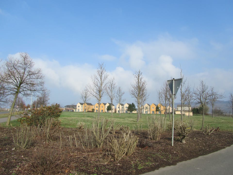 Auf die Häuser vom Eurostrand Eurostrand Resort Moseltal