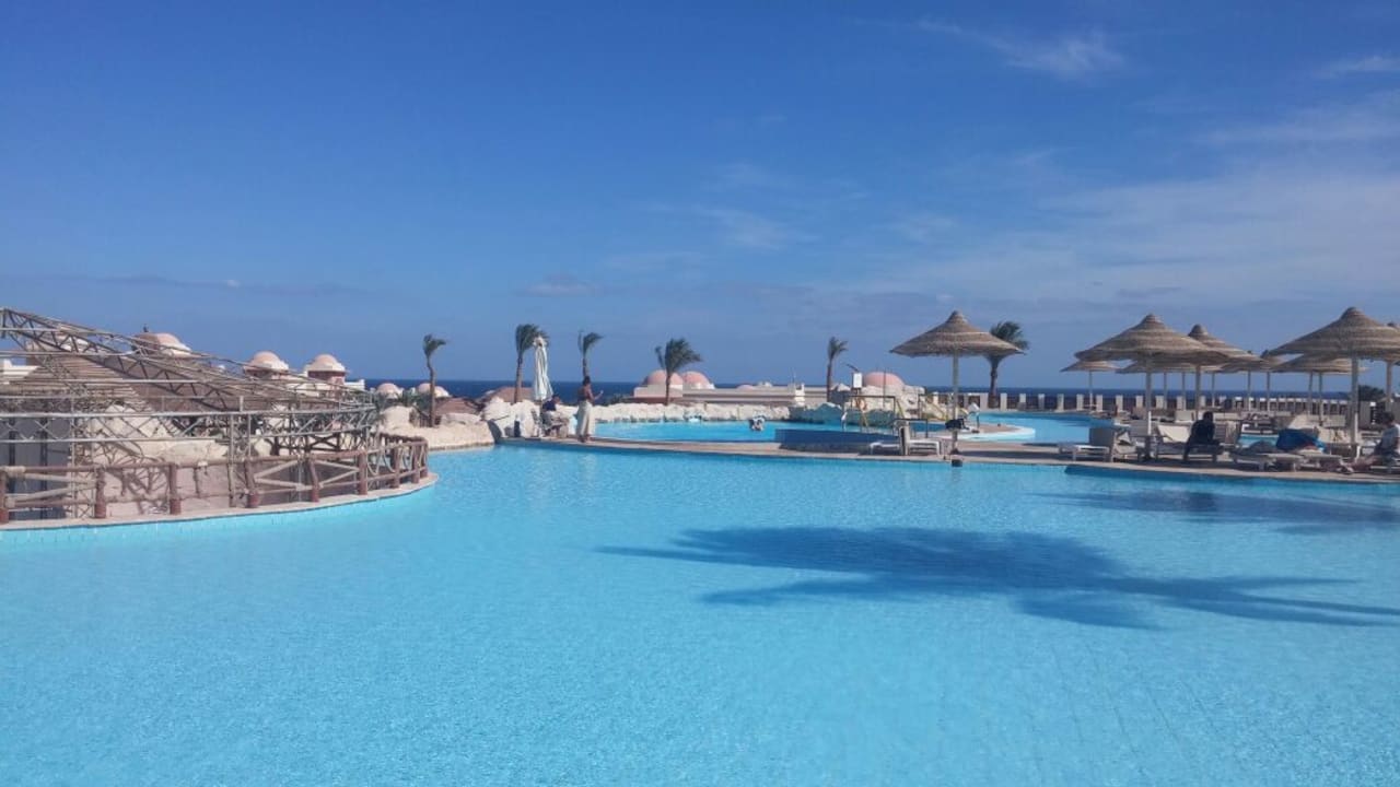 Außenansicht Serenity Alpha Beach