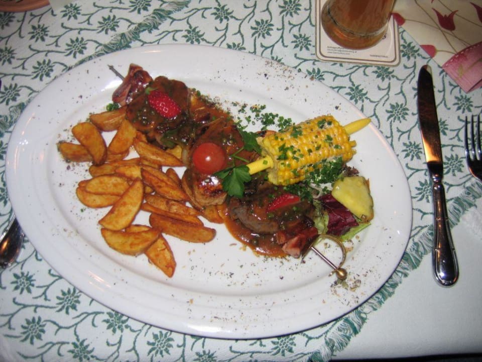 Hauptspeise Hotel Edelweiss Schlössl