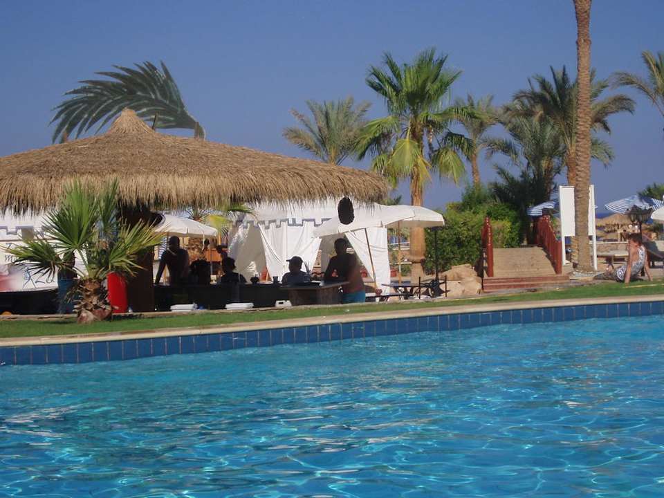 Basen Safir Sharm Waterfalls Resort