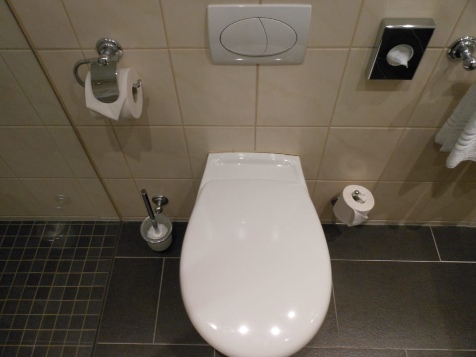 Zimmer 428 - WC Courtyard by Marriott Berlin City Center