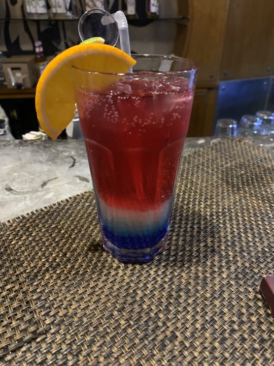 Gastro Serenity Alpha Beach