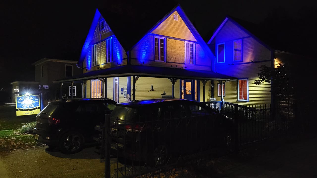 Außenansicht B&B Au Saut Du Lit