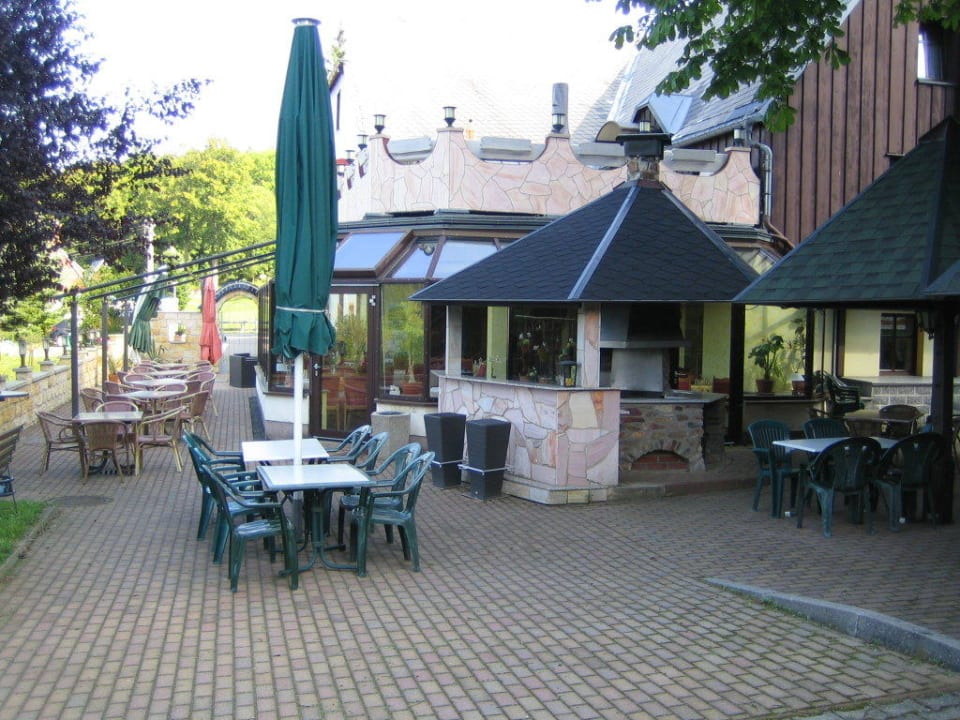 Terrasse Naturhotel Gasthof Bärenfels