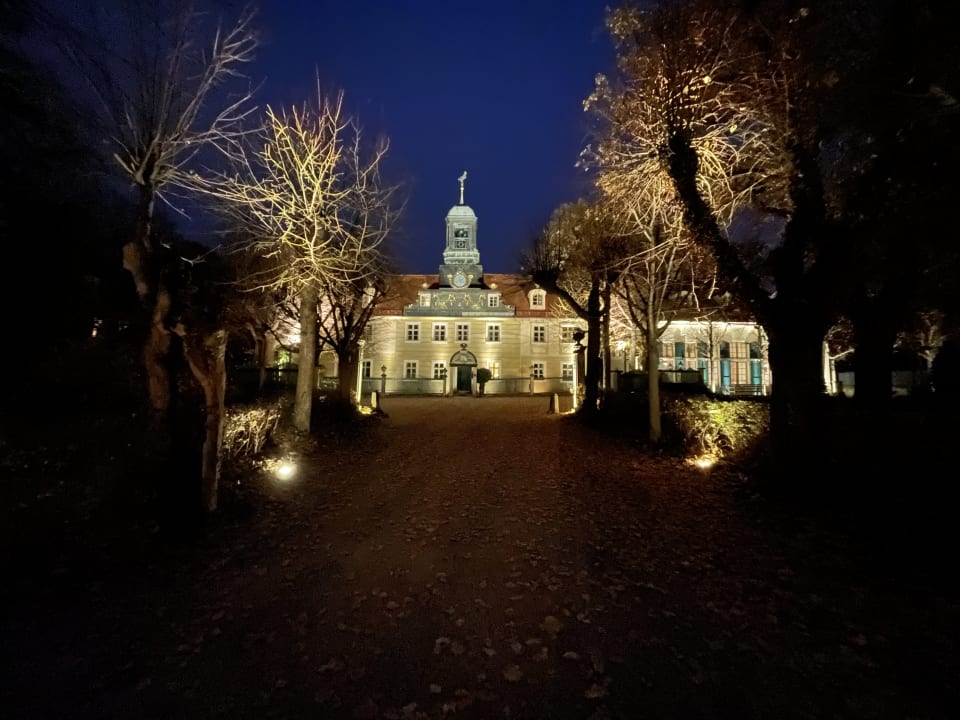 Außenansicht Hotel Villa Sorgenfrei & Restaurant Atelier Sanssouci
