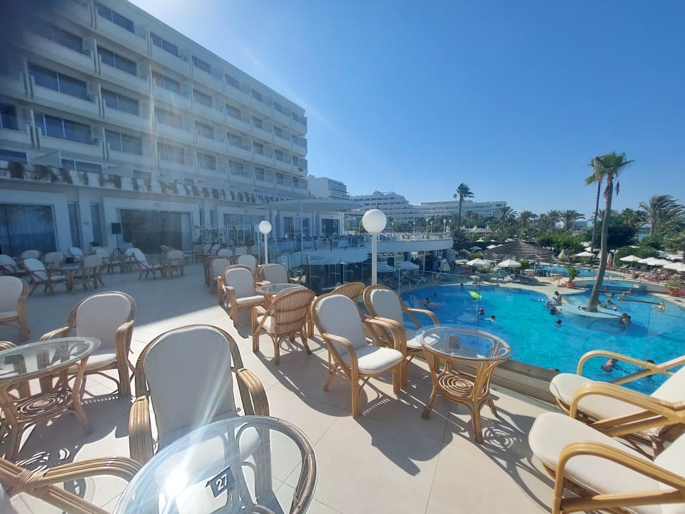 Gastro Hotel Sunrise Beach