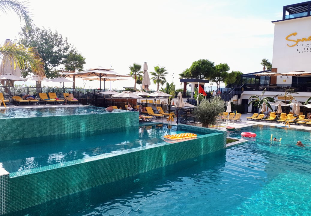 Pool Sundia Exclusive By Liberty Fethiye
