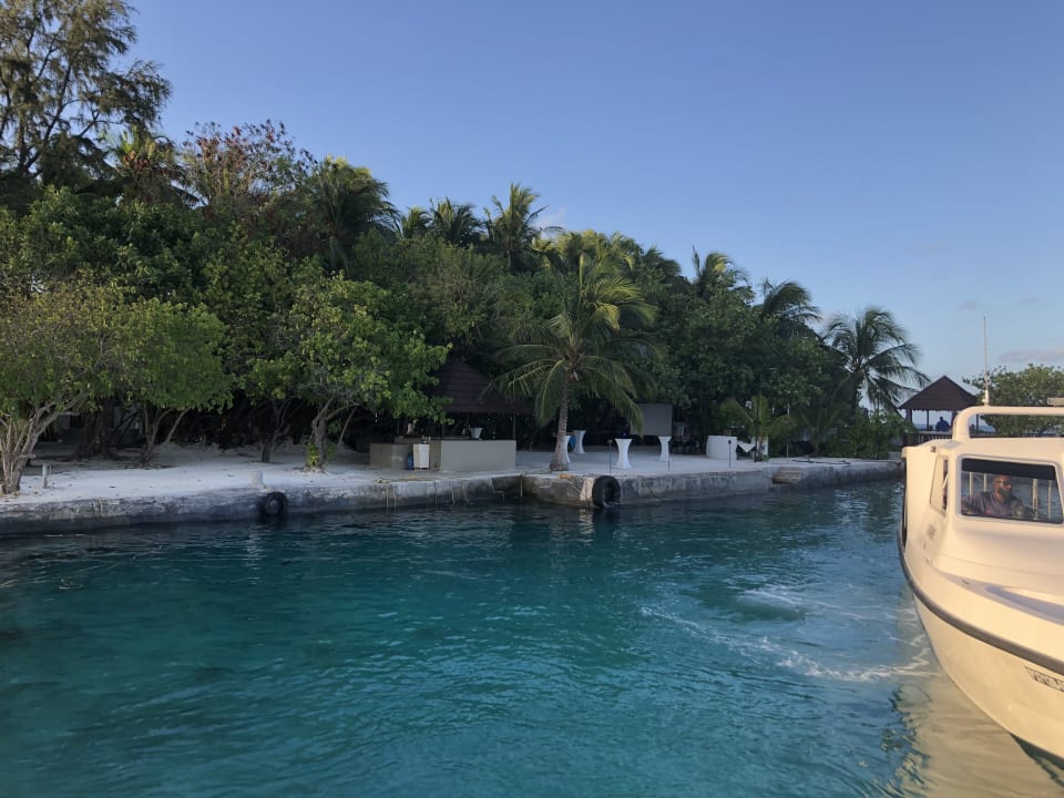 Strand Ellaidhoo Maldives by Cinnamon