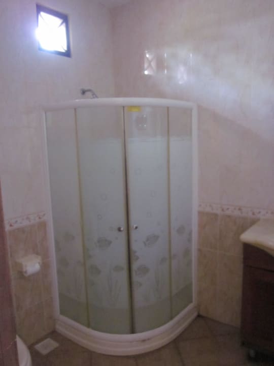 Duschkabine Hotel Bintan Cabana Beach Resort