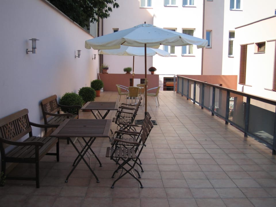 Sun Terrace Hotel Carol