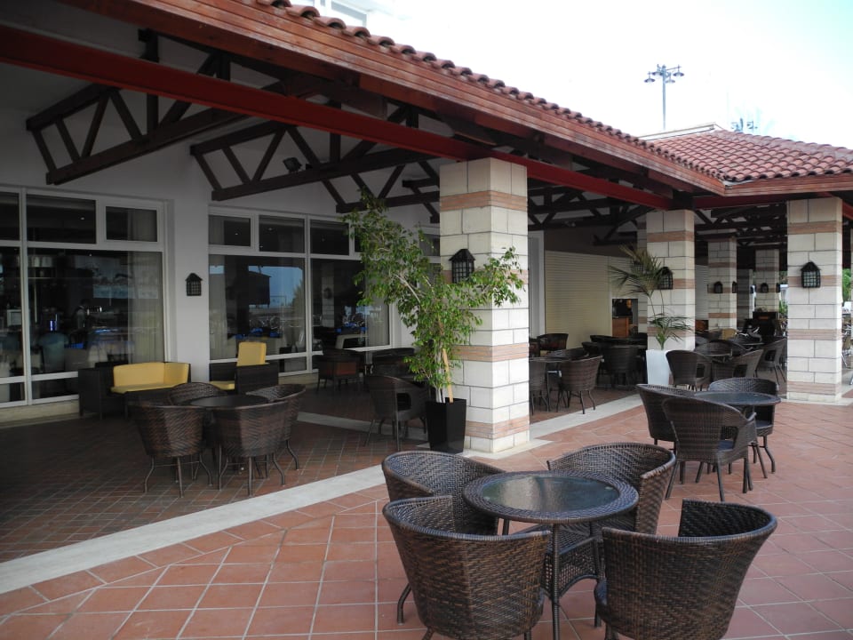 Bar Salamis Bay Conti Resort Hotel & Casino