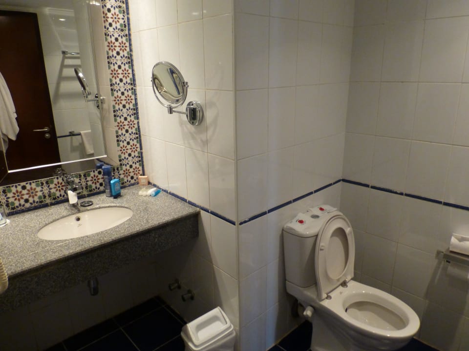 Раковина, туалет Stella Beach Resort & Spa Makadi Bay