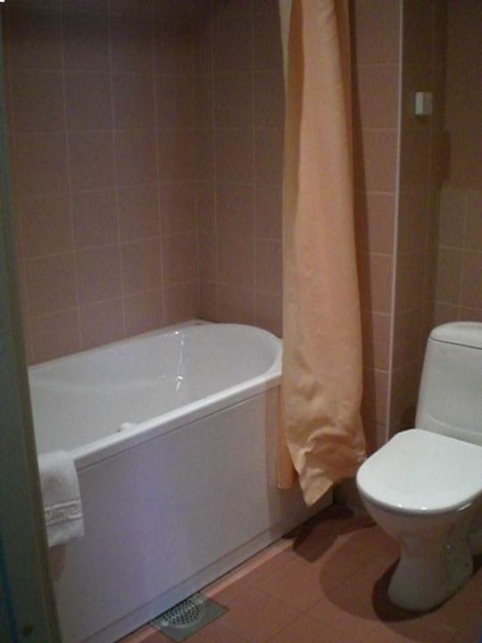 Bad Zimmer 401 Hotel Old Town Maestro's