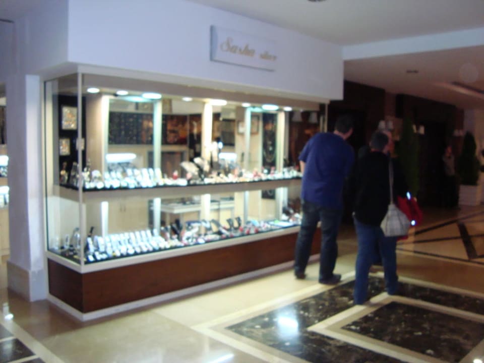 Juwelier im Keller Dobedan Exclusive Hotel And Spa