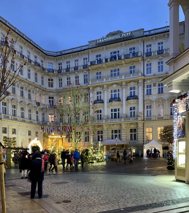 Außenansicht Grandhotel Pupp