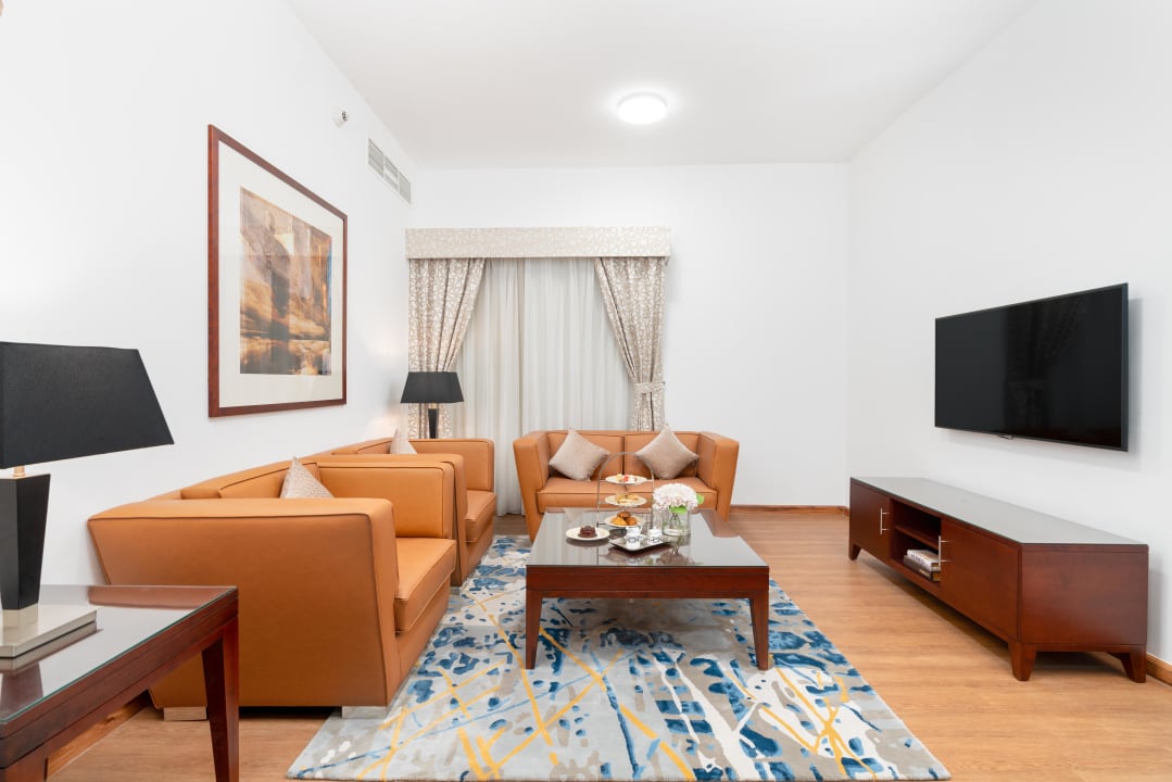 Zimmer Golden Sands Hotel & Residences