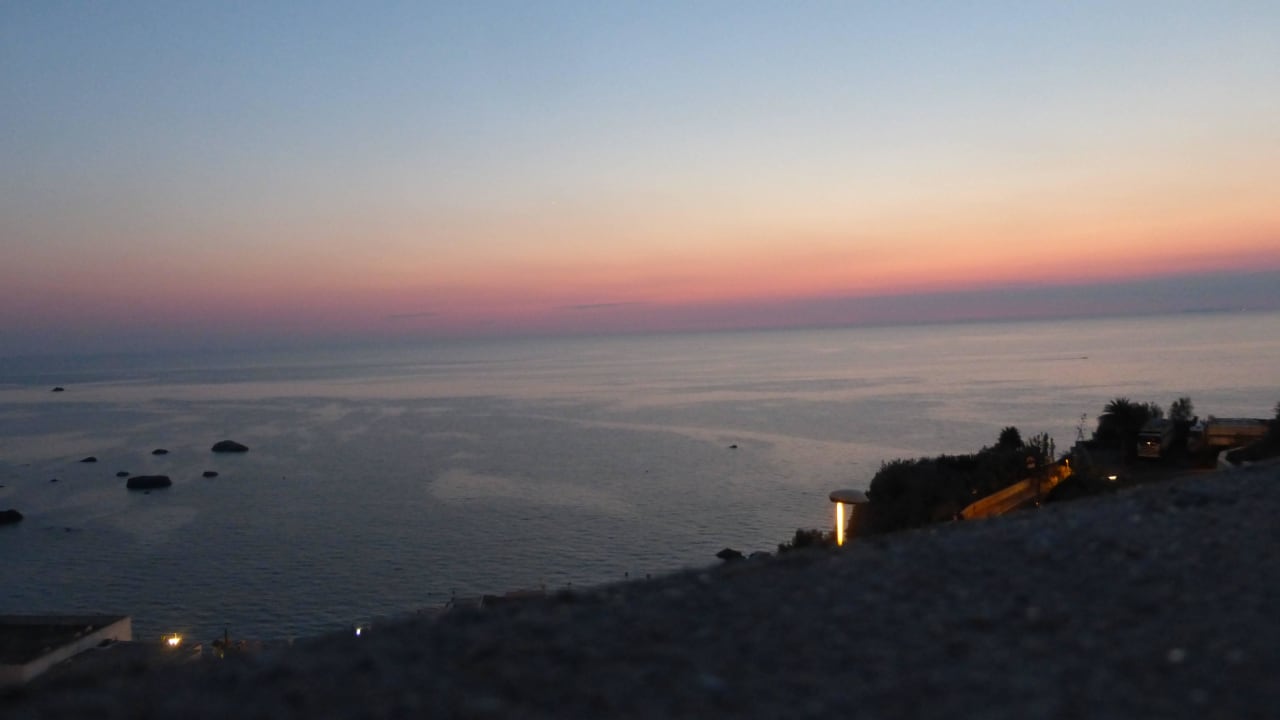 Sonnenuntergang von Terasse Hotel Terme Royal Palm