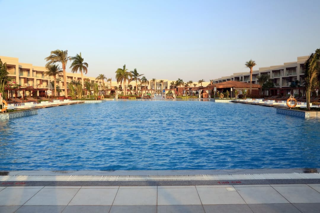 Pool Steigenberger Resort Ras Soma