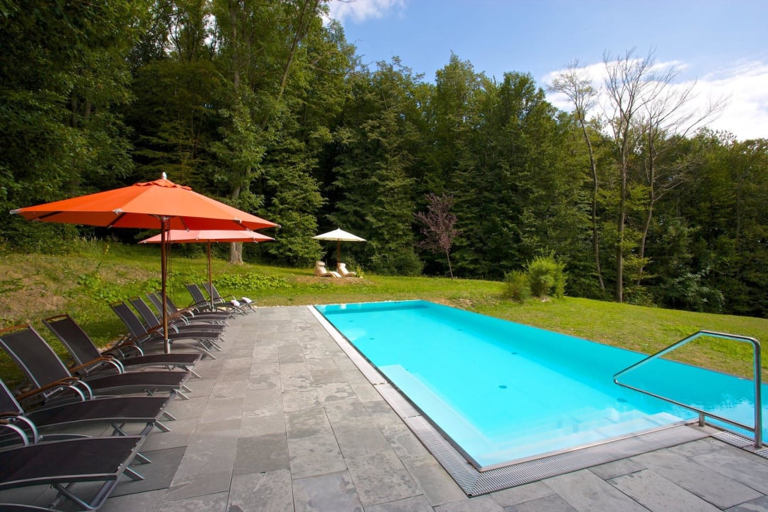 Beheizter Außenpool Berghotel Tulbingerkogel