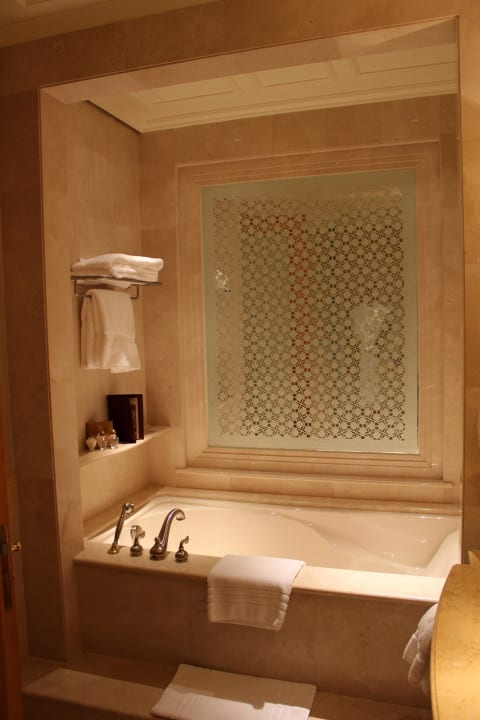 Diamond Room Emirates Palace Mandarin Oriental