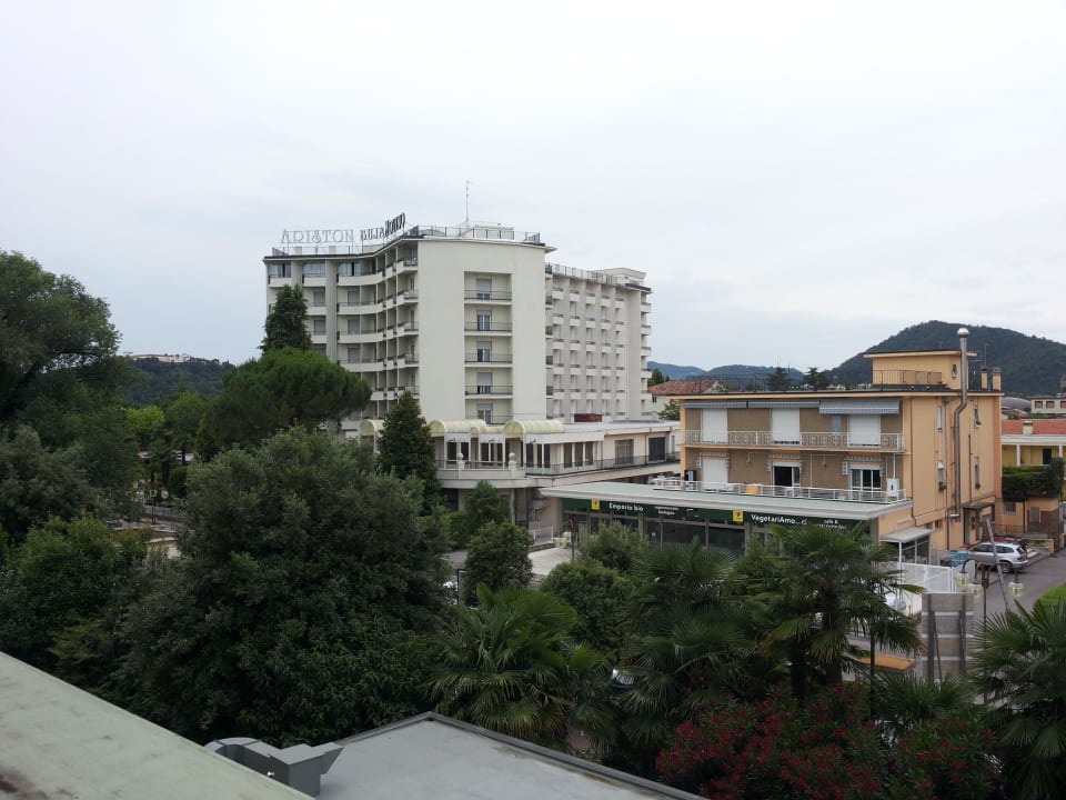 Aussicht vom Balkon Hotel President Terme