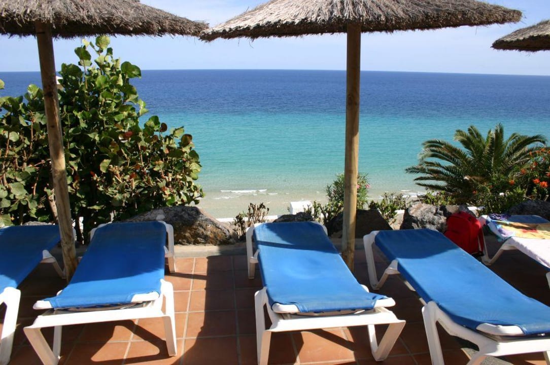 Blick vom Pool aufs Meer SBH Club Paraiso Playa