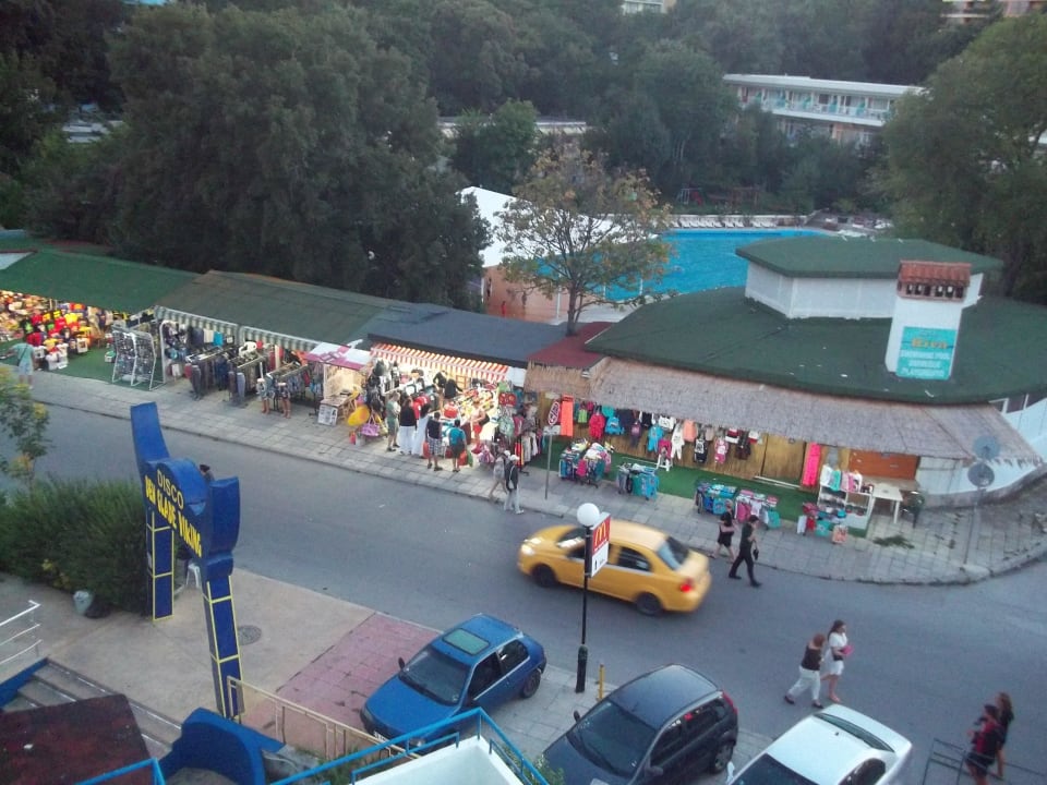 Widok  z okna Party Hotel Golden Sands - Adults only