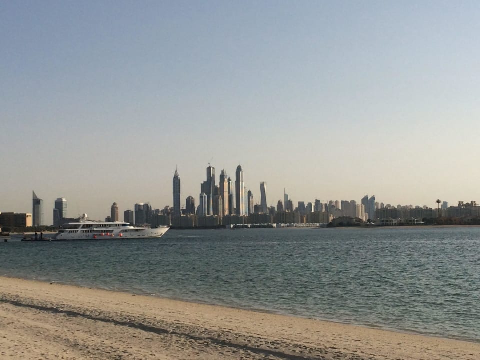 Blick auf Dubai Marina Waldorf Astoria Dubai Palm Jumeirah