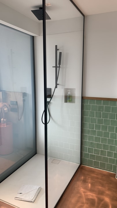 Zimmer KONCEPT HOTEL International