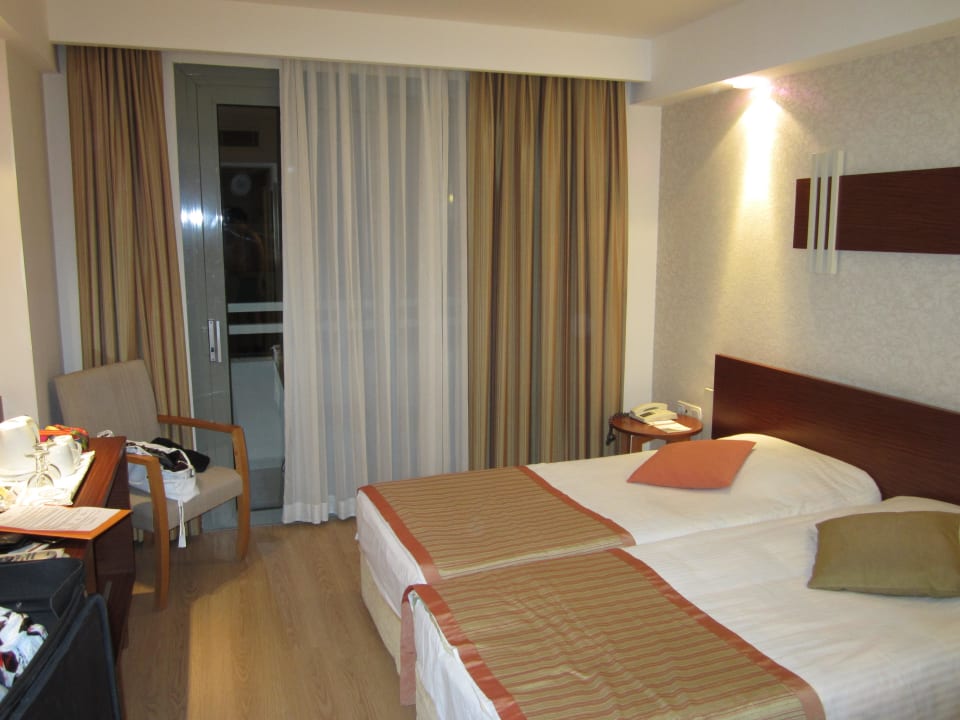 Zimmer Side Star Beach