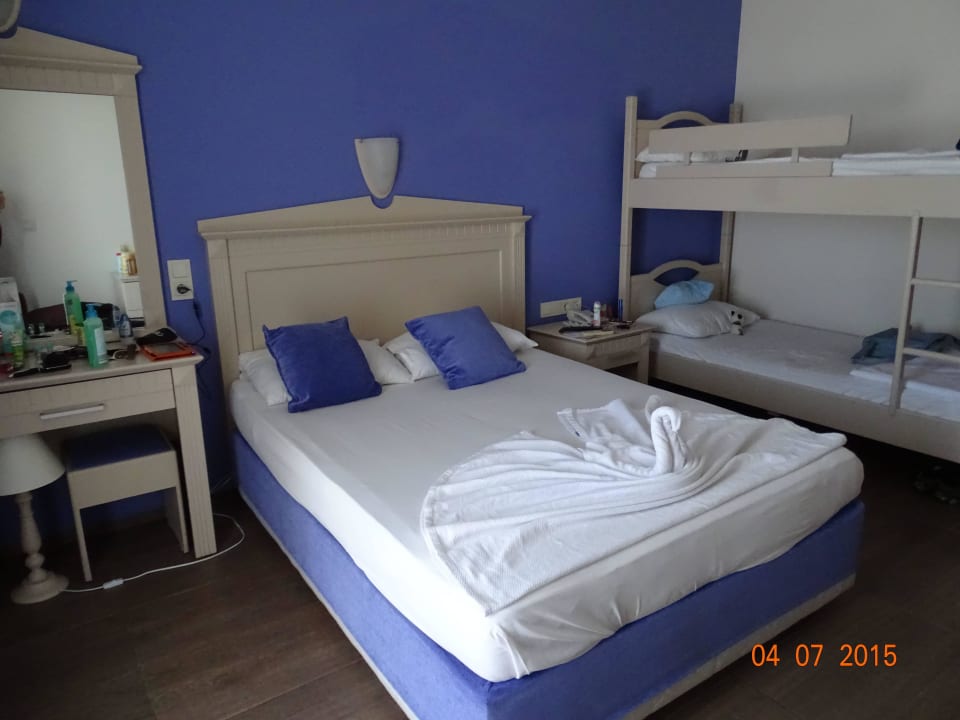 Schöner Schwan Club Turtas Beach Hotel