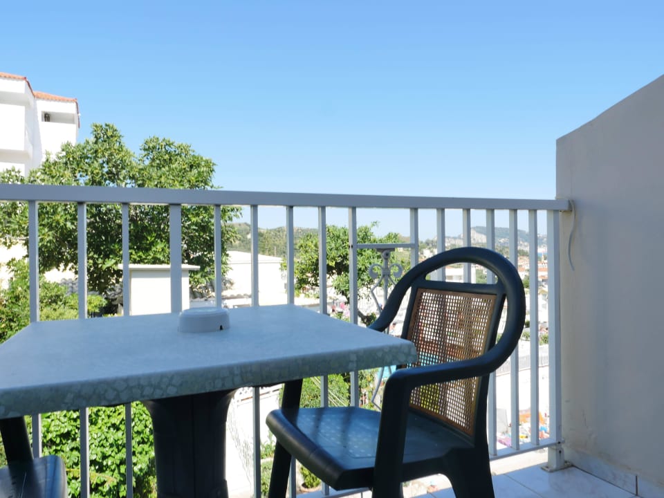 Hotel Captains & Commodore & Admiral Hotel Captains & Commodore & Admiral