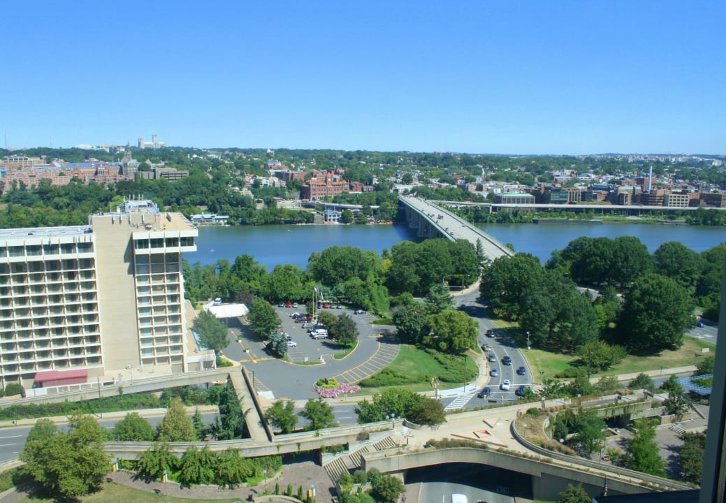 Ausblick aus dem Restaurant Hotel Holiday Inn Rosslyn at Key Bridge