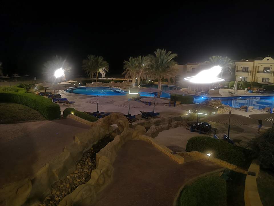 Gartenanlage Coral Hills Resorts & SPA