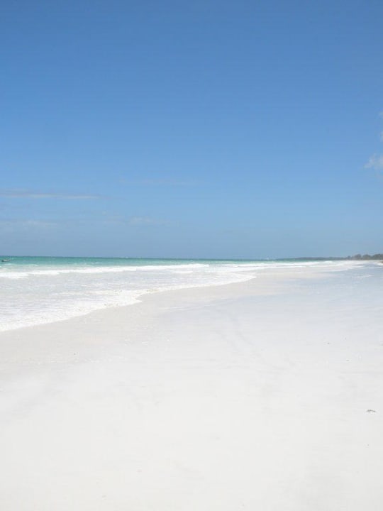Strand Hotel Karibuni Rafiki Beach Resort