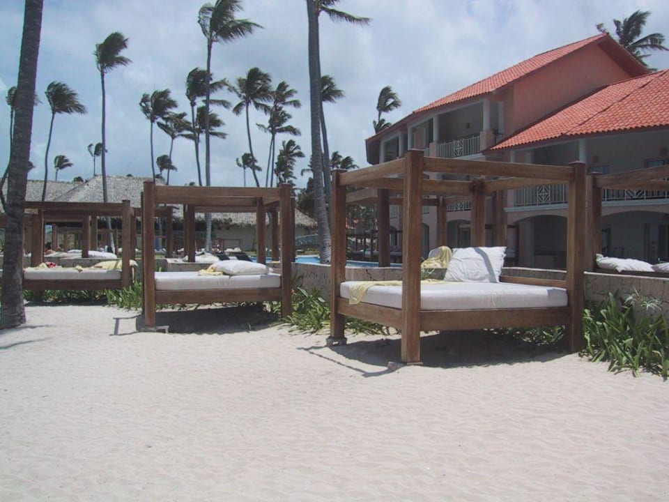 Balibetten am Clubstrand Majestic Elegance Punta Cana