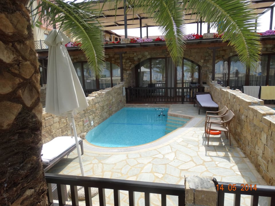 Suite Anthemus Sea Beach Hotel & Spa