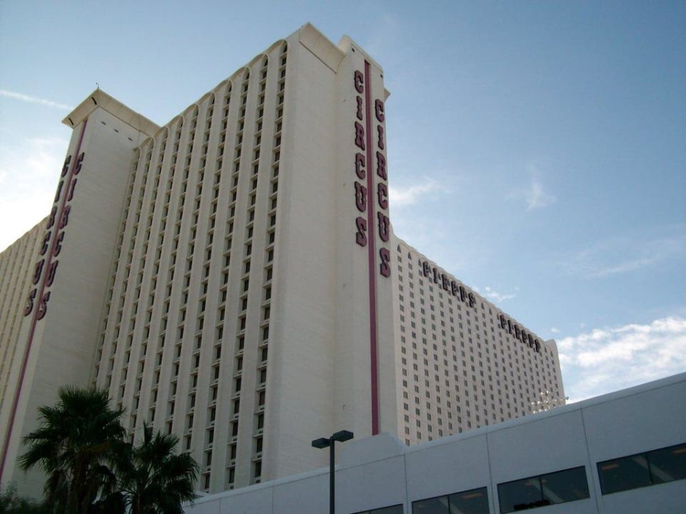 Hotel von hinten Hotel Circus Circus