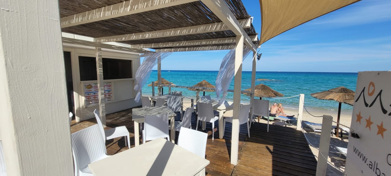 Strand Hotel Albaruja