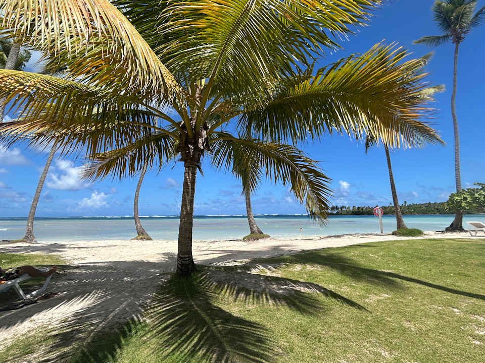 Strand Wyndham Alltra Samana