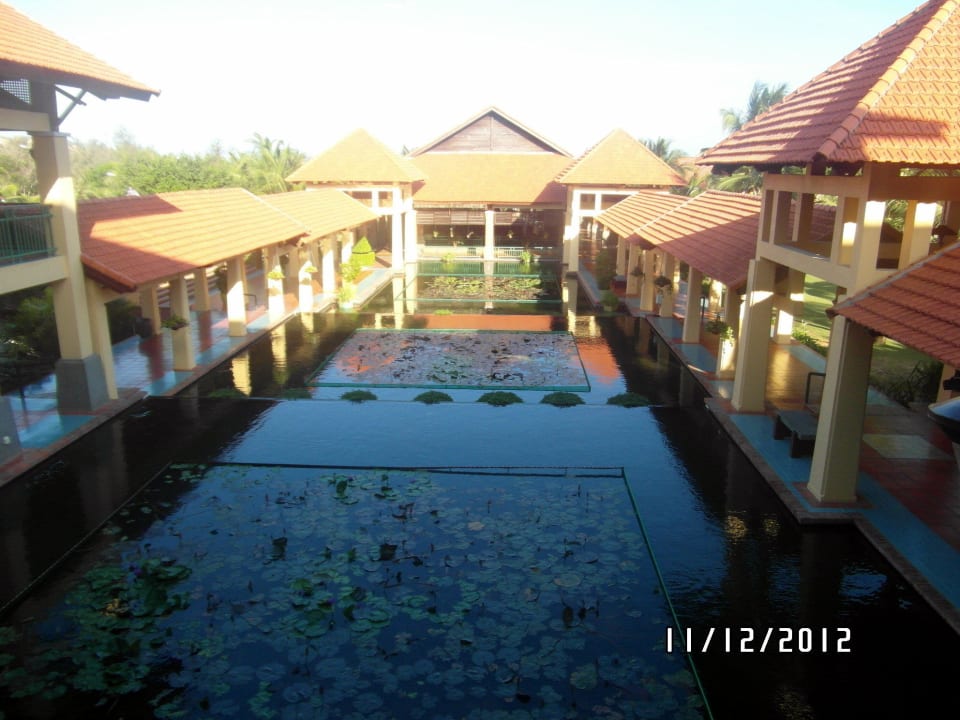 Blick zur Cocktailbar Pandanus Resort