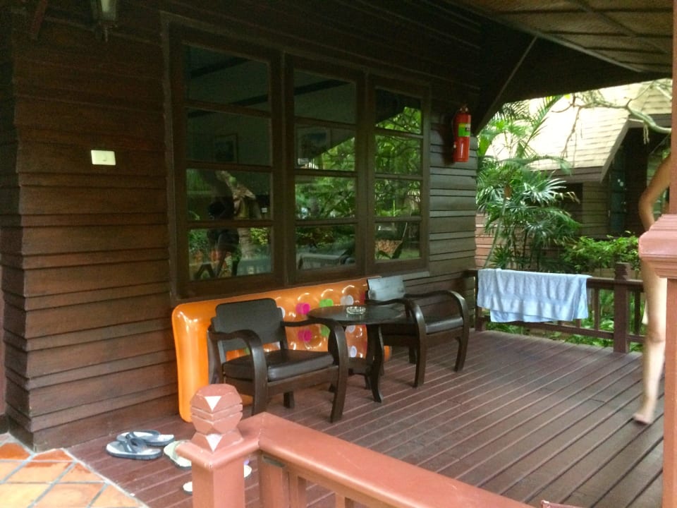 Große Terrasse The Fair House Beach Resort