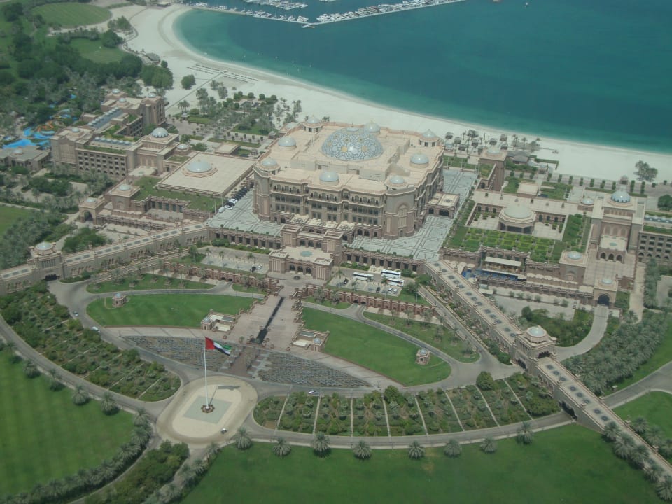 Außenansicht Emirates Palace Mandarin Oriental