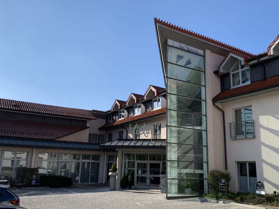 Außenansicht Victor's Residenz-Hotel Teistungenburg