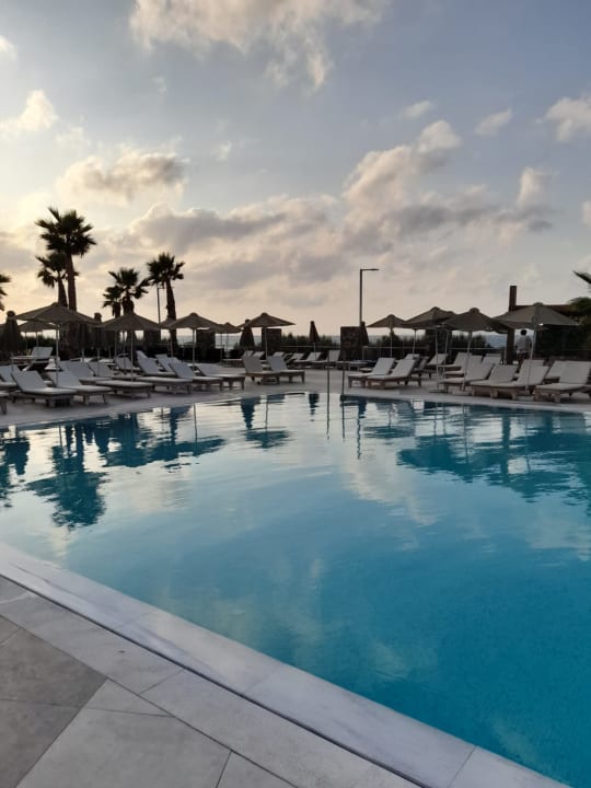 Pool Hotel Aphrodite Beach Club