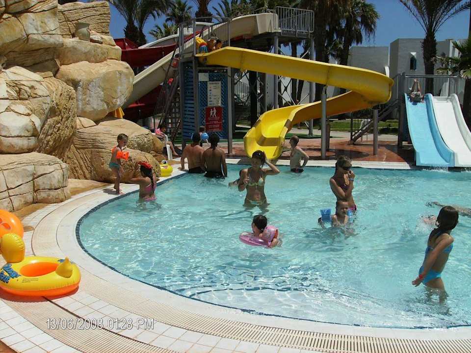 Basen dla dzieci Ruspina Beach Resort