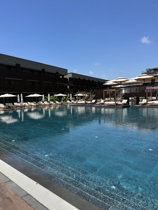 Pool Jacaranda Luxury Resort